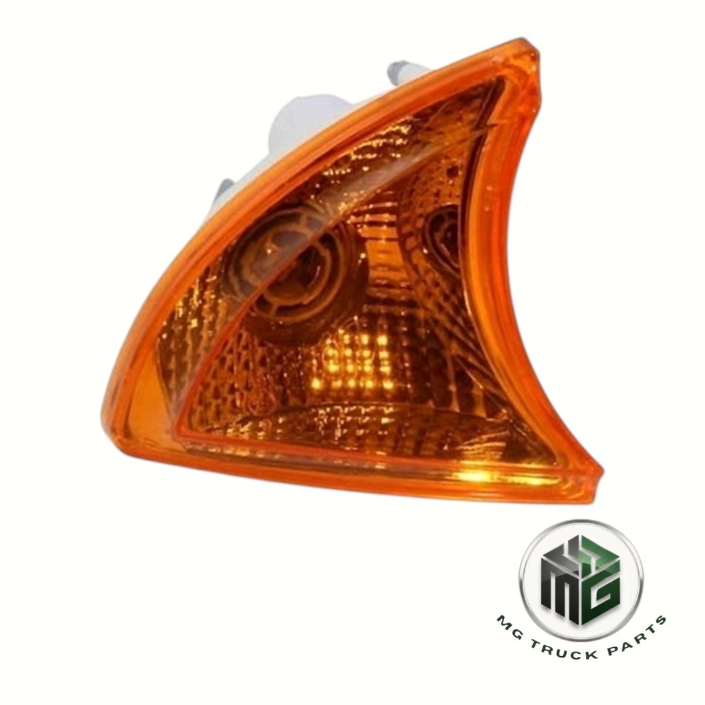 [A.IV90.9182.Y] IVECO SİNYAL LAMBASI STRALIS V2 SAĞ MARS (OEM: 504187906, 42555041)