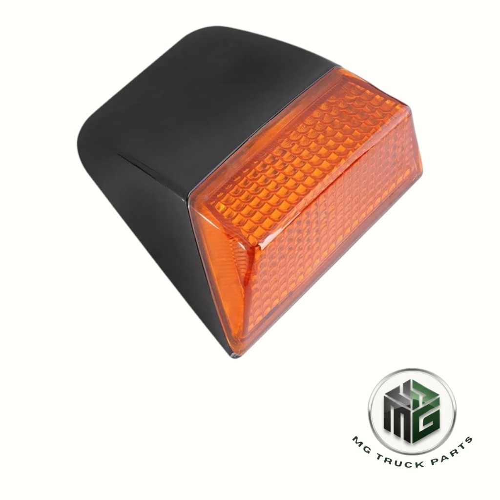 [A.12.12201.Y1] VOLVO SİNYAL LAMBASI FH-FM V2 SAĞ MARS (OEM: 20409875, 20826213)