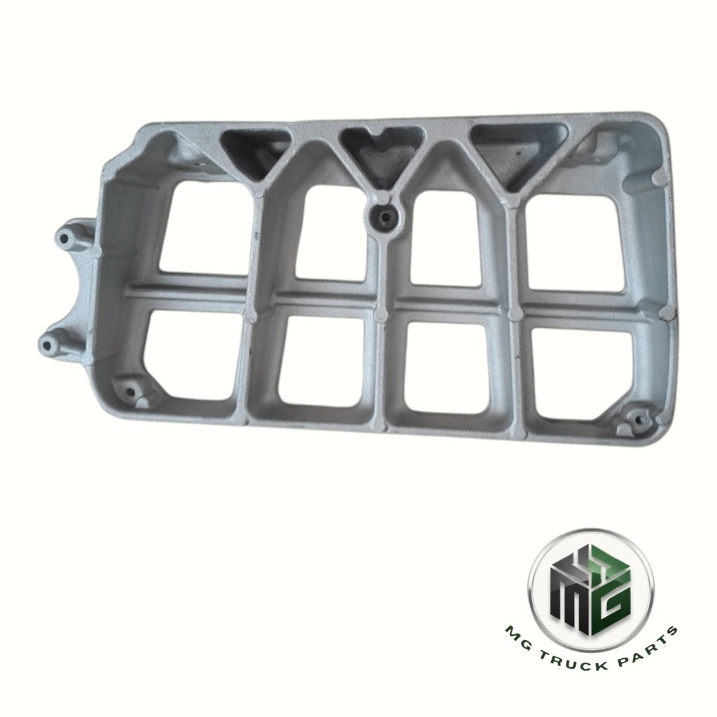 [A.M500.5922.Y] MAN BASAMAK TAŞIYICI TGS-TGX EURO-6 SAĞ (OEM: 81615110026)