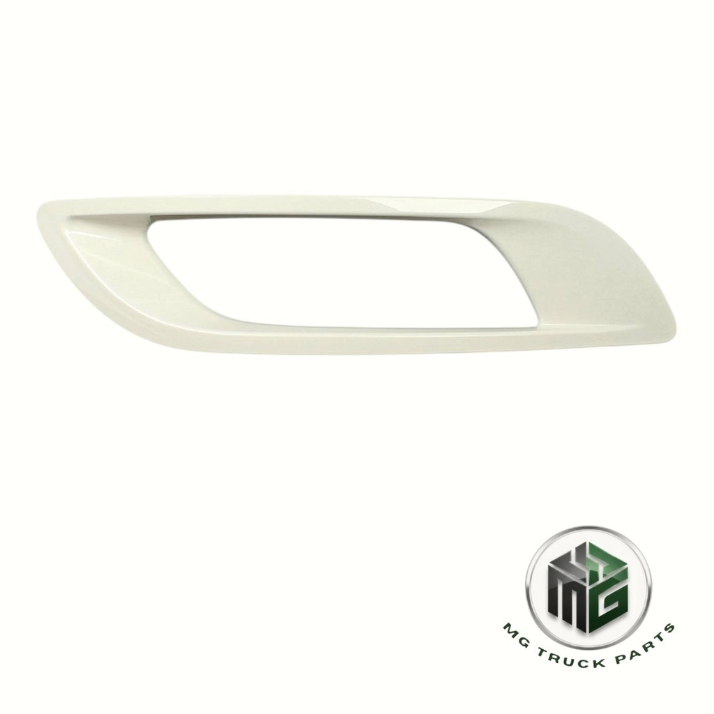 DAF SİS ÇERÇEVESİ 85CF EURO-6 SAĞ (OEM: 1848558)