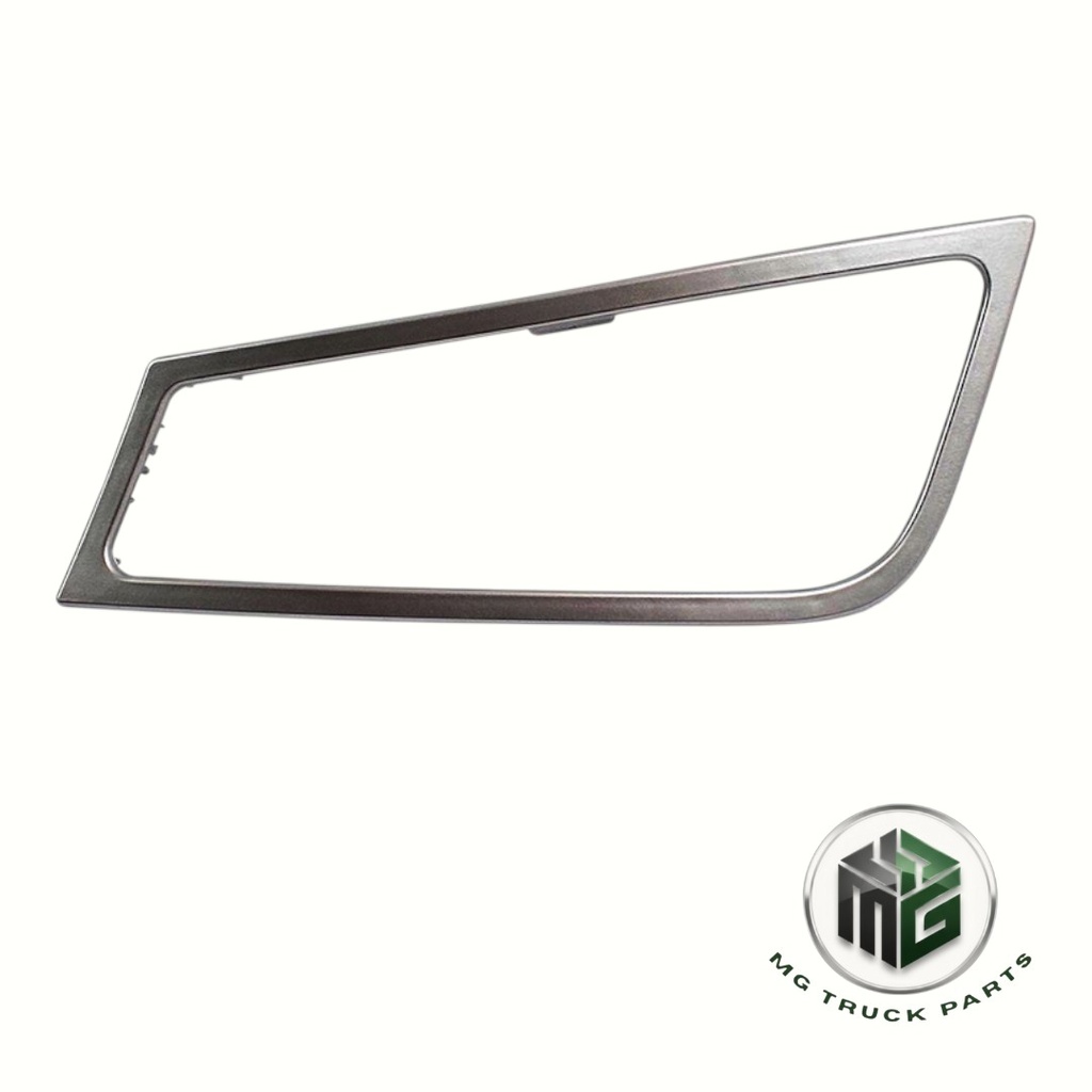 VOLVO SİS ÇERÇEVESİ FH V3 SOL (OEM: 21078543, 82080743)