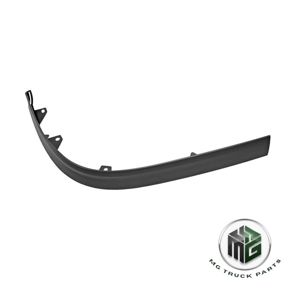 VOLVO KARLIK TAMPON ALT FH V4 SAĞ (OEM: 82101914)