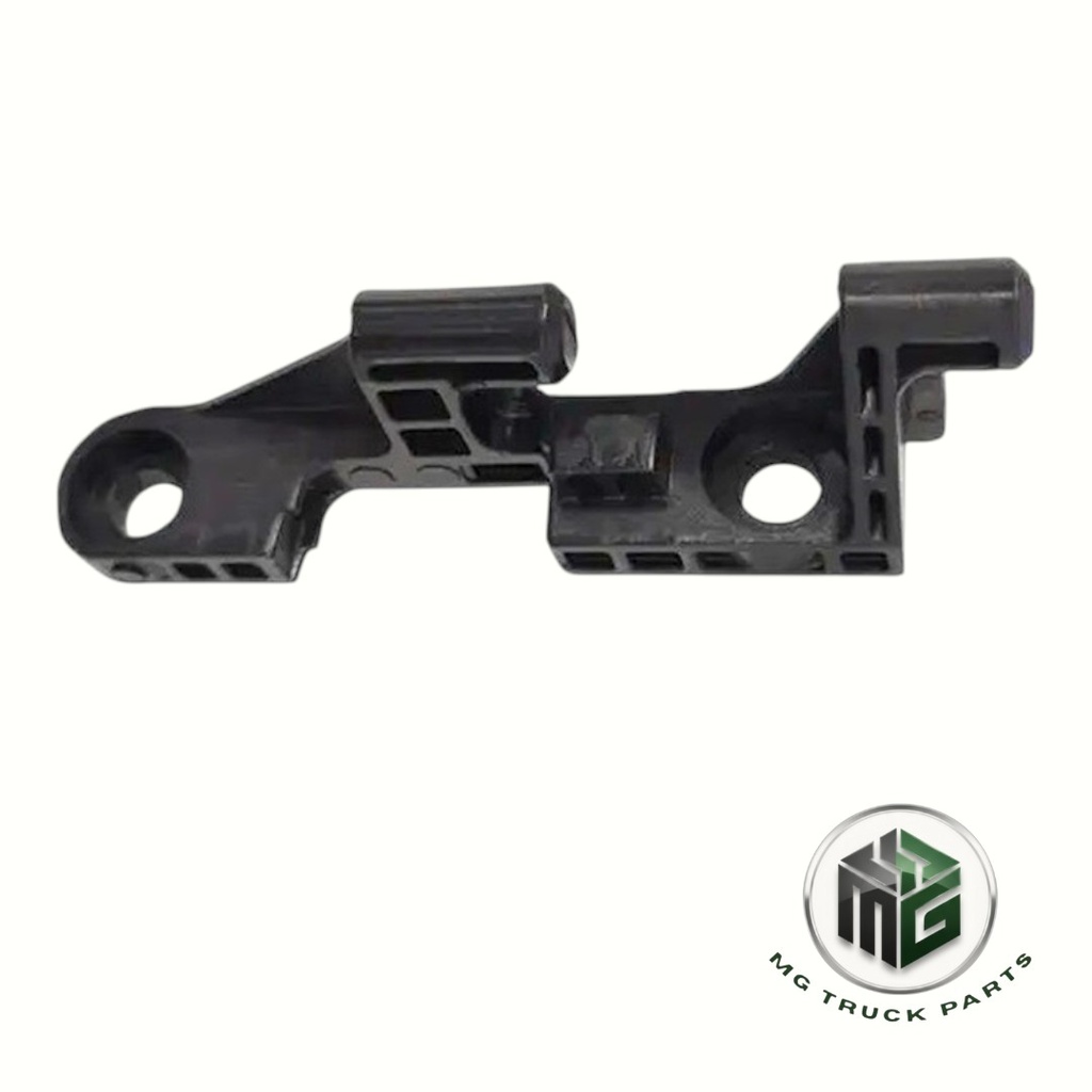 [A.MB50.5890.Y] MERCEDES FAR TUTUCU PLASTİĞİ AROCS SOL (OEM: A9608260217)