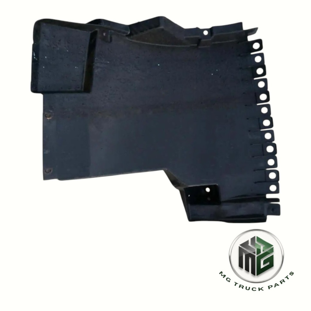 MERCEDES ÇAMURLUK DAVLUMBAZI AXOR 1840 ÖN SAĞ (OEM: A9408813201)