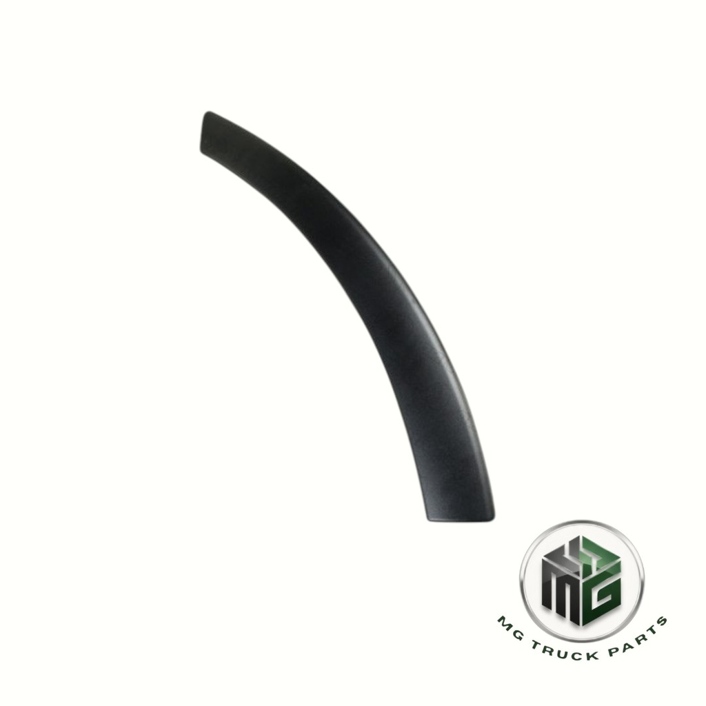 [A.IV90.9453] IVECO ÇAMURLUK KAPLAMASI HI-WAY-STRALIS AS V2 SAĞ (OEM: 504211439)