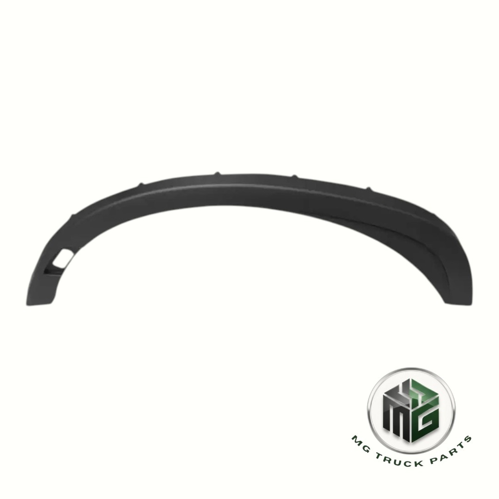 [A.IV90.9679] IVECO ÖN TEKER ÇAMURLUK YANAĞI S-WAY SOL (OEM: 5802318892)