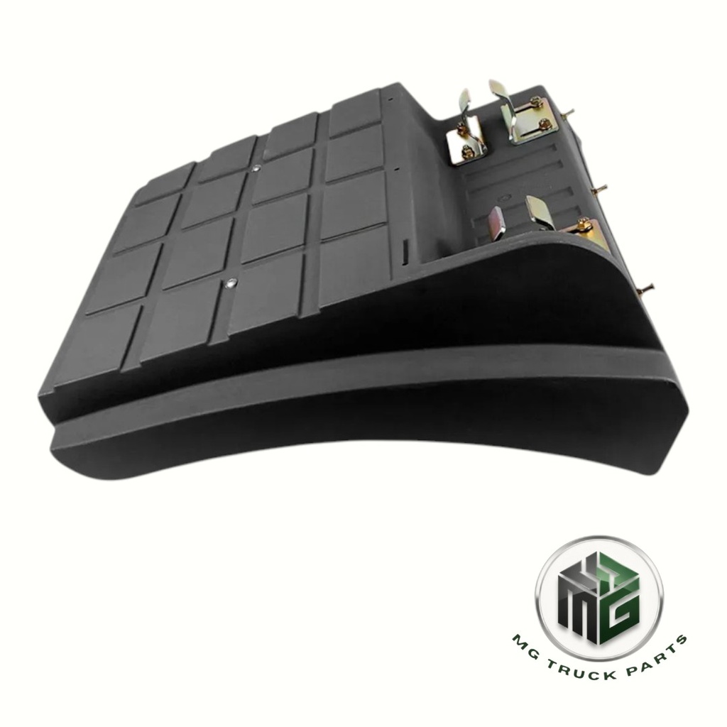 [A.MB50.5154] MERCEDES ÇAMURLUK ÇEKİCİ MP1 ÖN SOL (OEM: A9415200119)