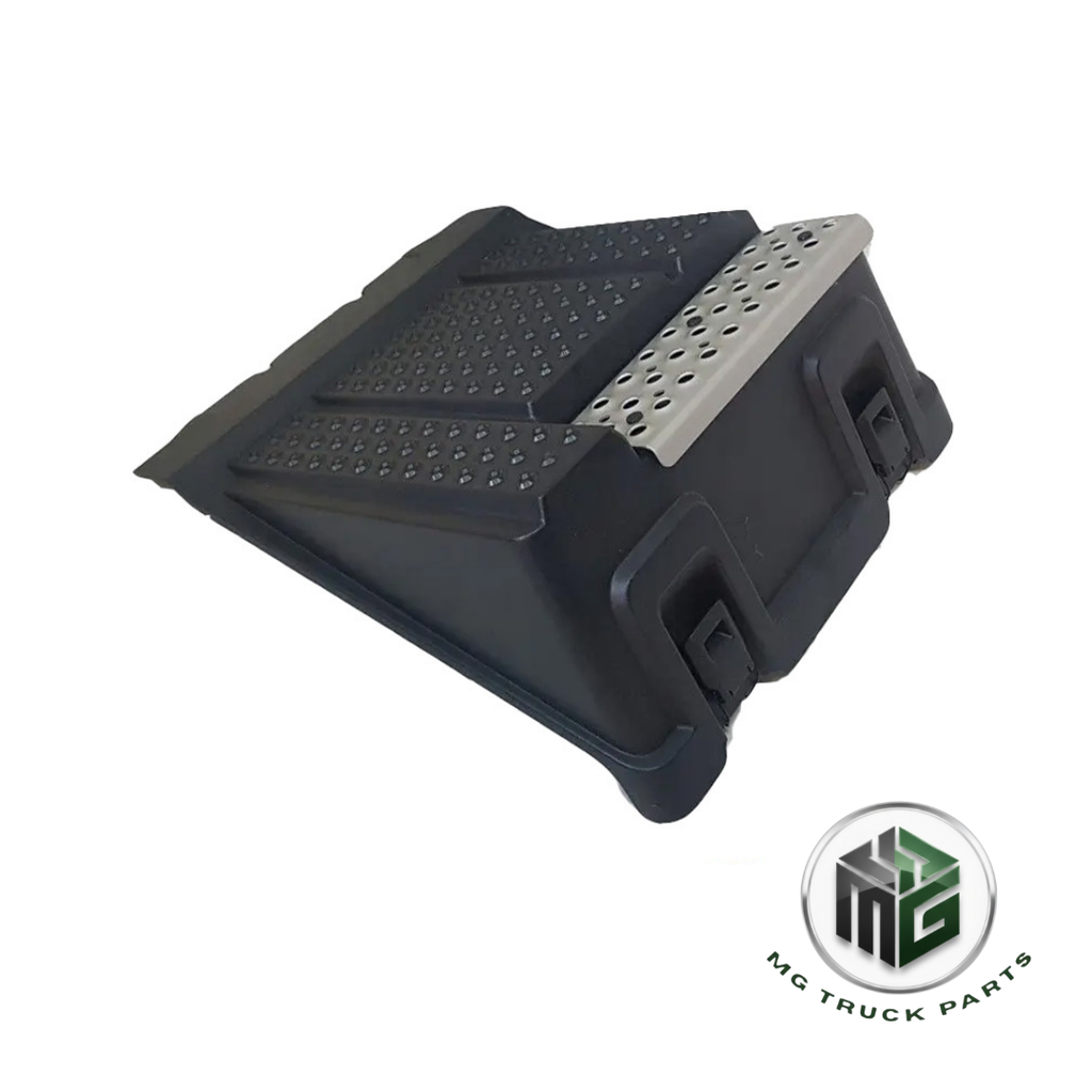 SCANIA AKÜ KAPAĞI 7 SERİ R-S KABİN BÜYÜK (OEM: 2573574, 2573575, 2536498)