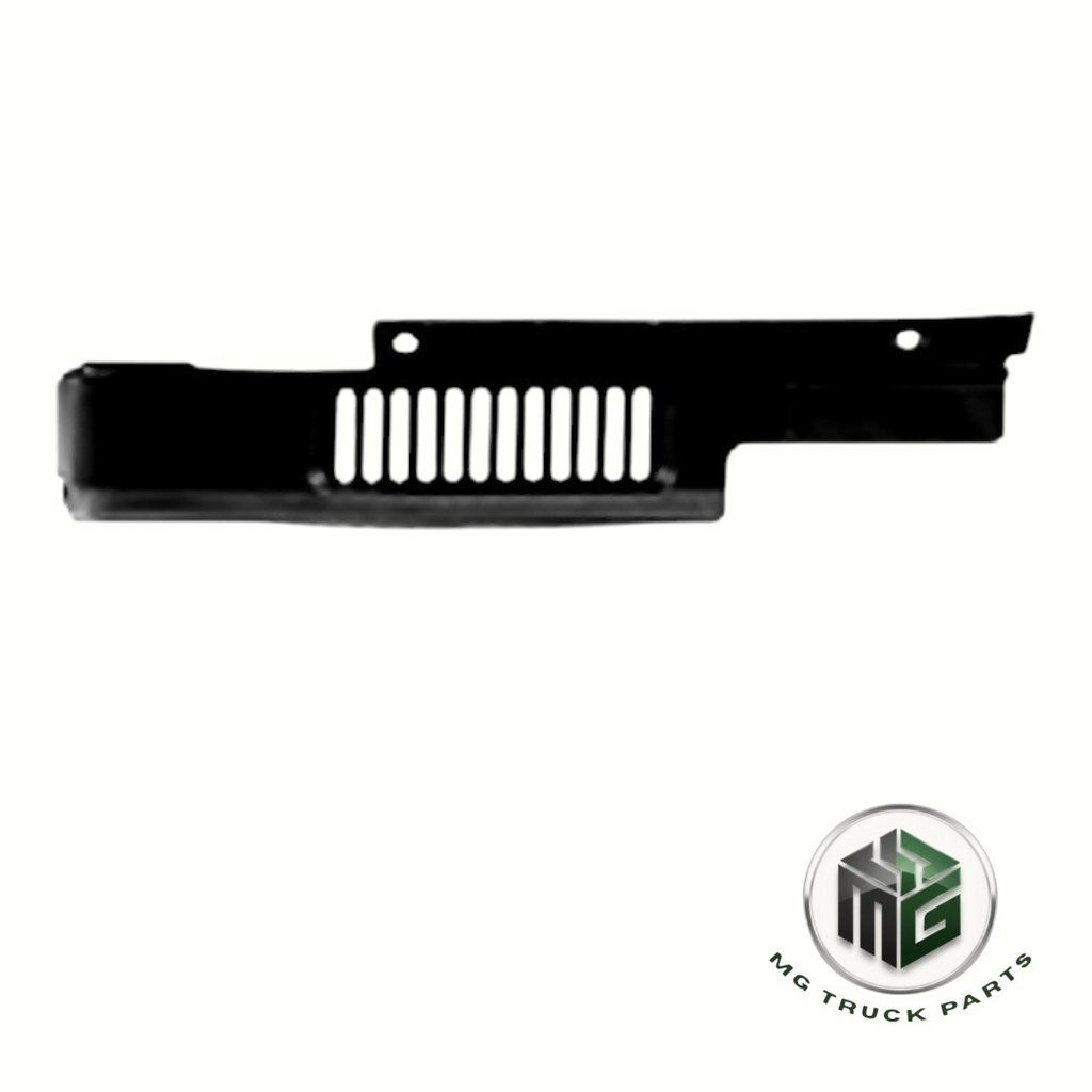 MAN TAMPON KAPAĞI L2000 ÜST SAĞ (OEM: 85611100018, 85611100008)